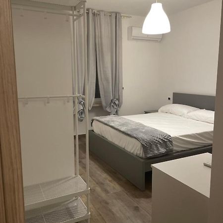 A Casa Di Nene Beb Bed & Breakfast Lesina Exterior photo
